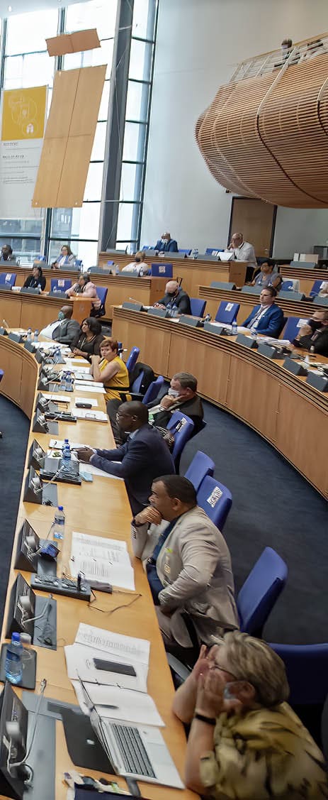 CAPE TOWN, SOUTH AFRICA - NOVEMBER 18: The Democratic Alliance's mayoral candidate, Geordin Hill-Lewis (34) is elected as the City of Cape Town's new executive mayor on November 18, 2021 in Cape Town, South Africa. Hill-Lewis is a long-serving member of the DA, having been part of the first DA Students Organisation at UCT. (Photo by Jaco Marais/Die Burger/Gallo Images via Getty Images)